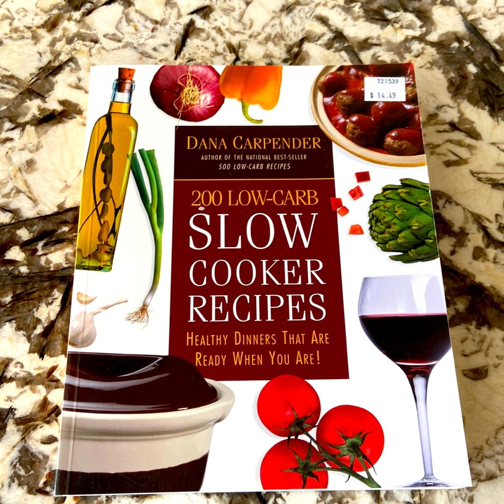 Slow cooker recipe book